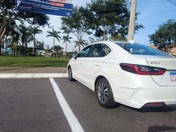 HONDA CITY 1.5 i-VTEC FLEX LX CVT
